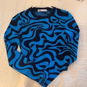 zara trendy cropped heart sweater